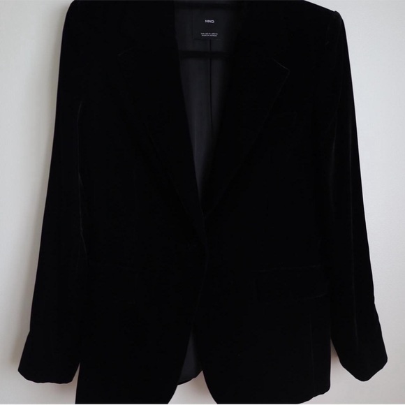 Mango Classic Black Velvet Blazer - Picture 5 of 7